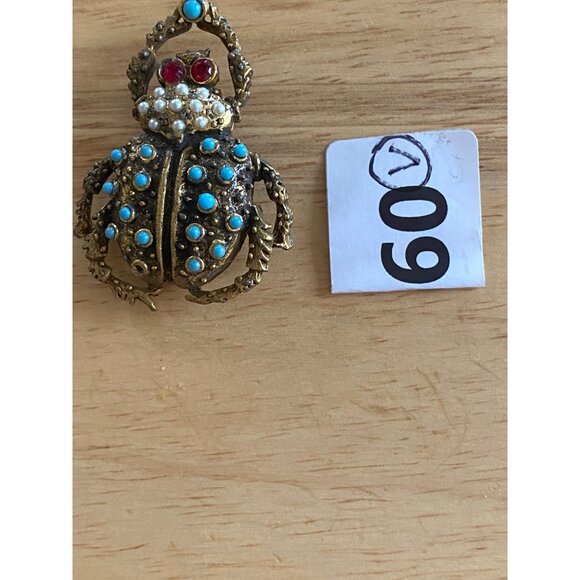 Vintage Beetle Brooch Pin With Turquoise & Pearl Accents - Picture 4 of 4